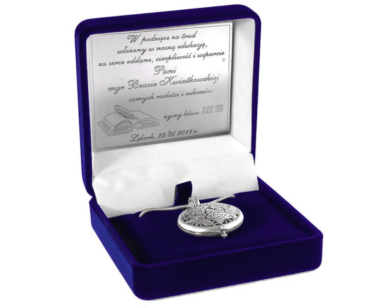 Srebrny naszyjnik puzderko z grawerem i dedykacją - prezent dla nauczycielki
