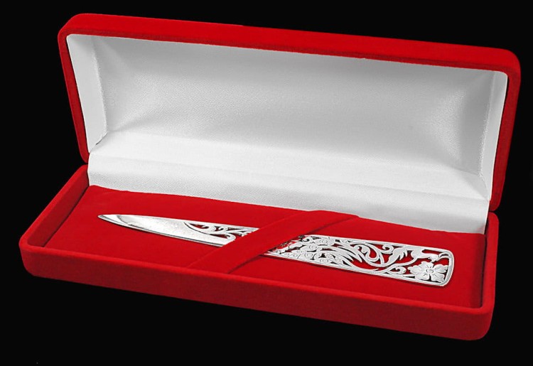 Srebrny nóż do papieru na prezent  z grawerem w eleganckim pudełku