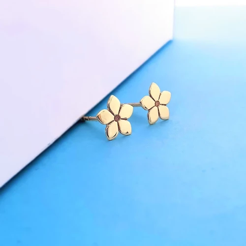 złote kolczyki kwiat na sztyft, gładkie płatki, celebrytki kwiatuszki