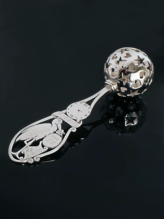 Grzechotka srebrna Bocian z grawerem prezent na chrzest święty dla chłopca